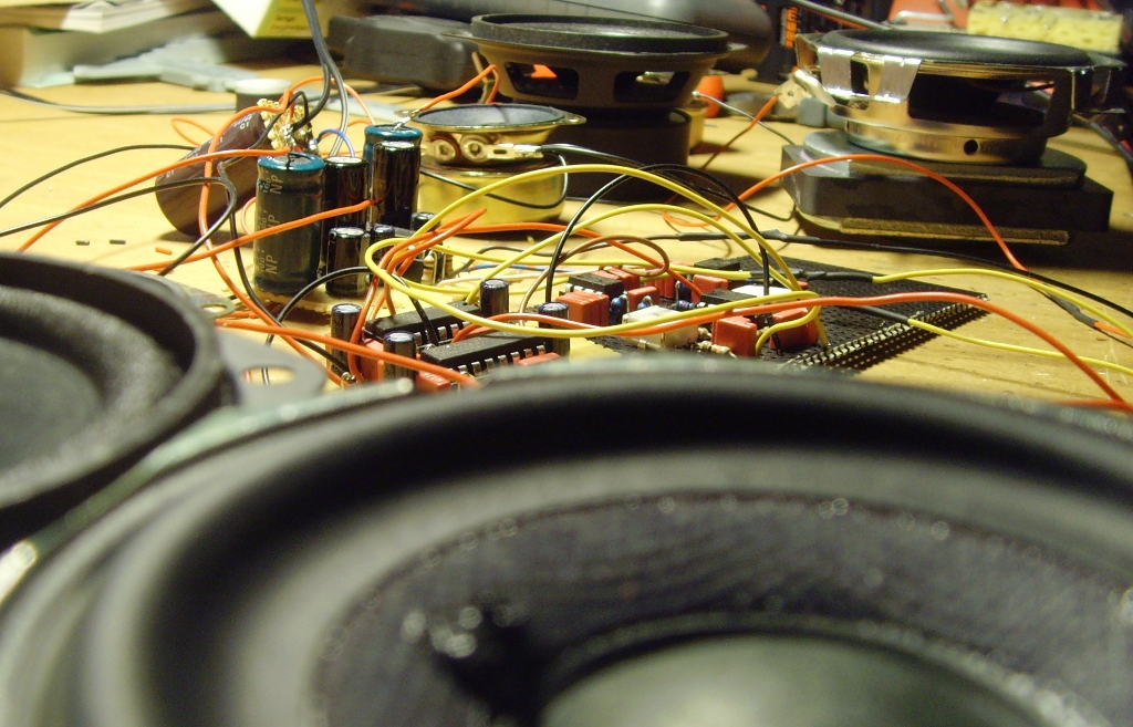 Elektronik der Bass-Lärmbox